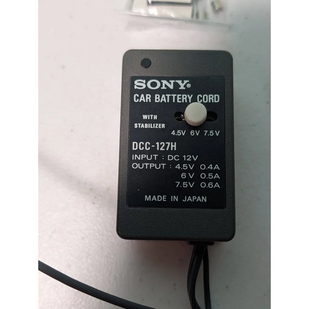 Sony Car Battery Cord W Stabilizer DCC-127H Origianl Box And Instruction Manual